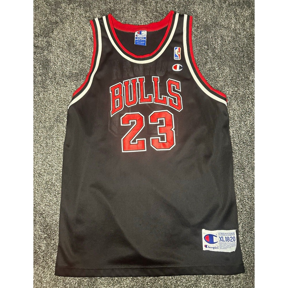 Vintage Champion Michael Jordan Chicago Bulls #23 Jersey Youth XL 18-20 NBA